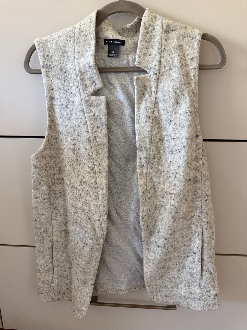 Club Monaco Speckled Light Gray Sleeveless Open-Front Vest